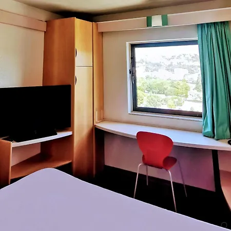 Hotel Ibis Fatima 2*