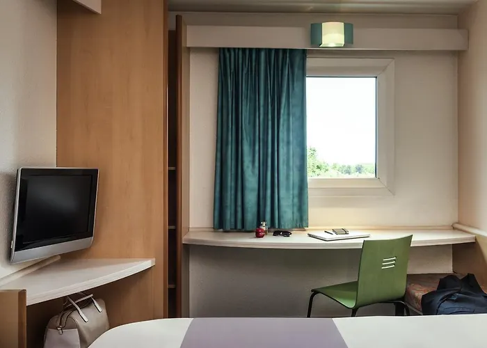 호텔 Ibis Fatima 2*